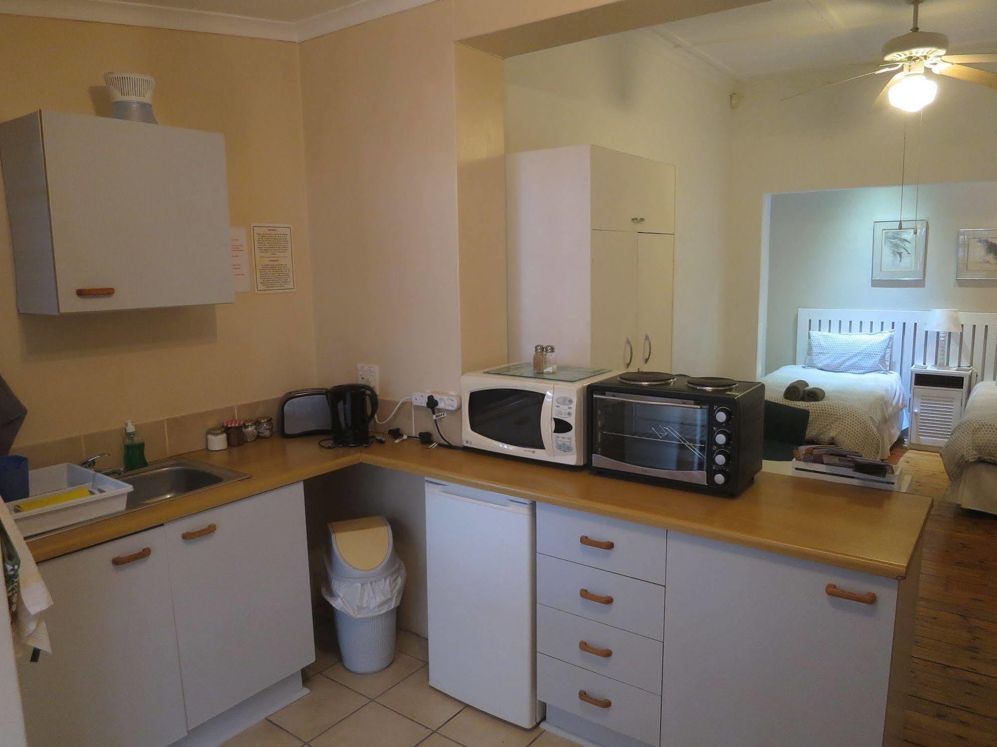 Dempsey'S Self-Catering Guest House Port Elizabeth Eksteriør billede