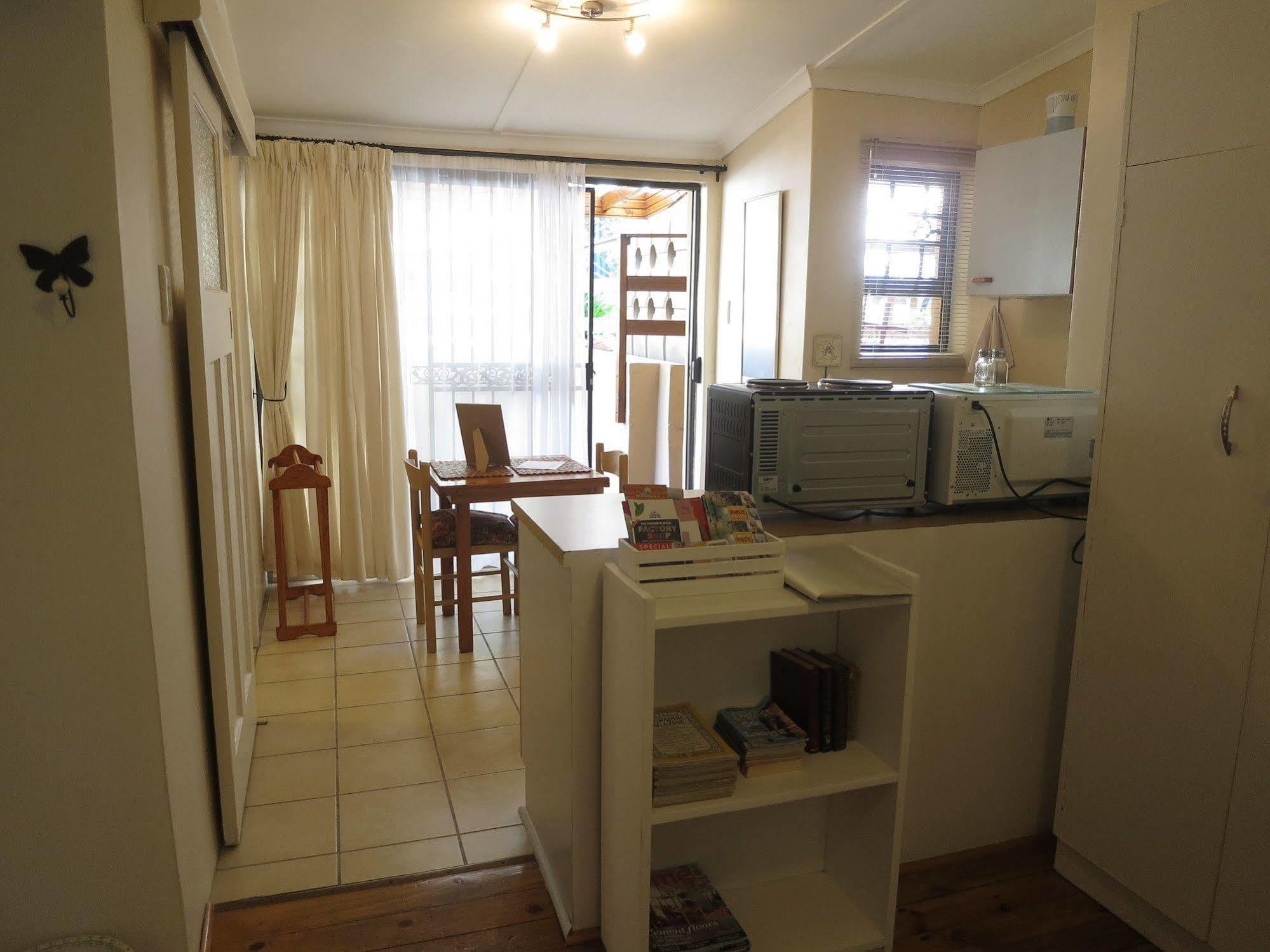 Dempsey'S Self-Catering Guest House Port Elizabeth Eksteriør billede